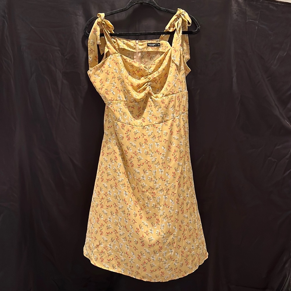 Tie shoulder dress